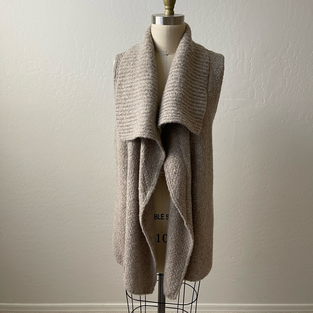 Loft Wool blend knit vest/M